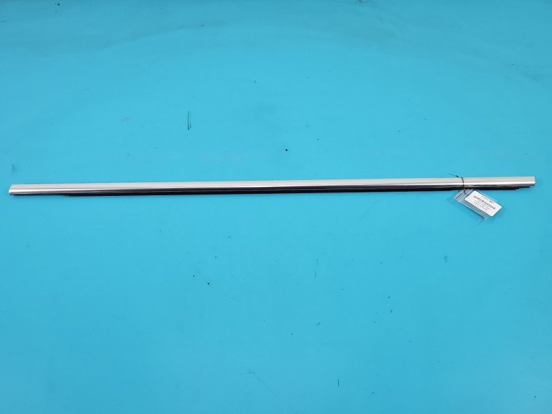 Listwa drzwi przód lewa Vw Sharan 7N II 10- 7N0837475D