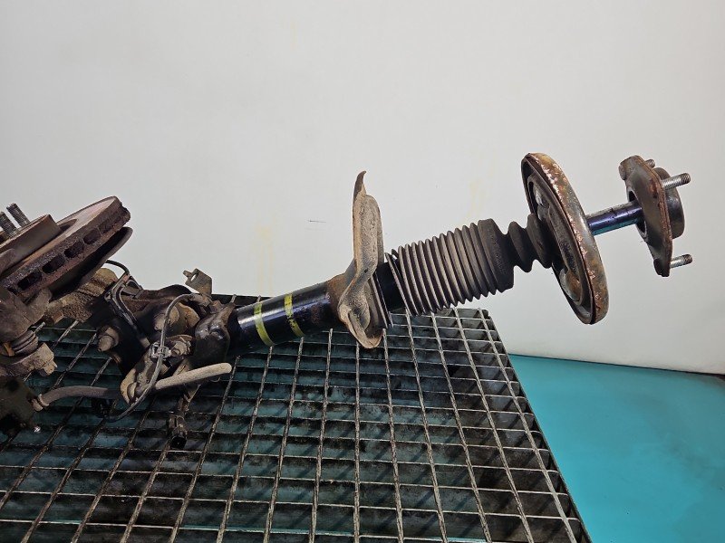 Amortyzator przód prawy przedni Mitsubishi ASX 10- Amortyzator przód prawy przedni Mitsubishi ASX 10-