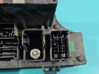 Skrzynka bezpieczników Dodge Caliber P68028007AC