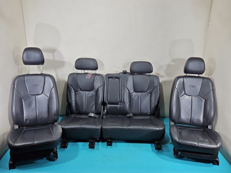 Fotele komplet kanapa Ssangyong Rexton I