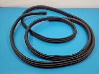 Uszczelka drzwi przód prawa Opel Movano III