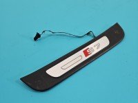 Osłona ZAŚLEPKA PLASTIK Audi A7 4G 4G8853374C, 4G8947424D, 4G8853376C