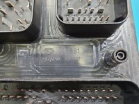 Skrzynka bezpieczników Opel Astra III H 5DK008668-23, 13206753
