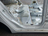 Próg prawy SŁUPEK ŚRODKOWY B Chevrolet Cruze sedan 4d biały GAZ