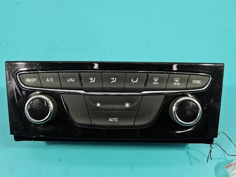 Konsola panel nawiewu Opel Astra V K 39018788