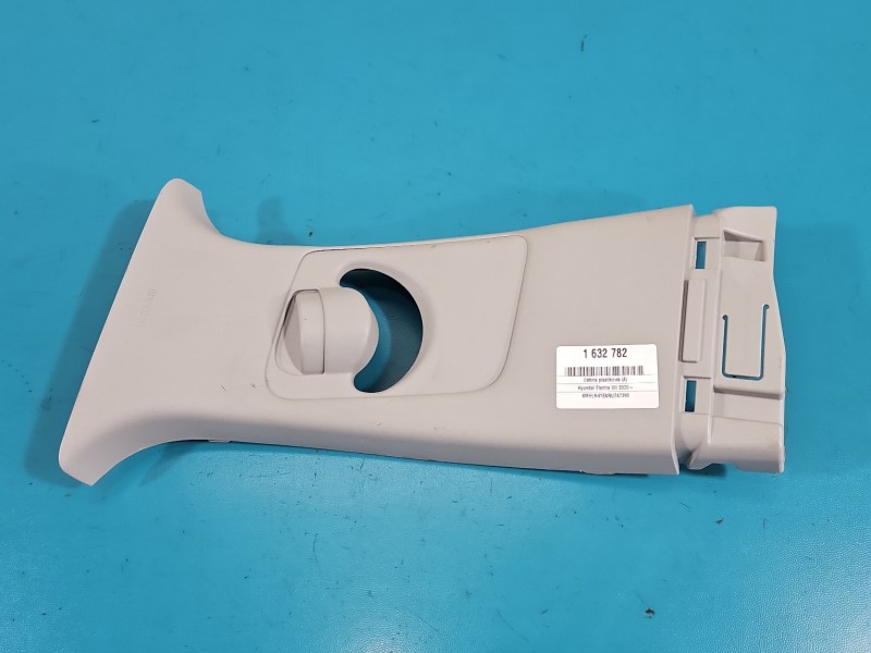 Osłona ZAŚLEPKA PLASTIK lewa słupka środkowego Hyundai Elantra VII 20- 85834-AA000