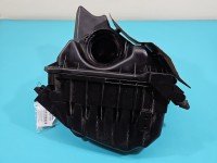 Obudowa filtra powietrza Audi A4 B7 03G133837, 038000183 1.9 tdi