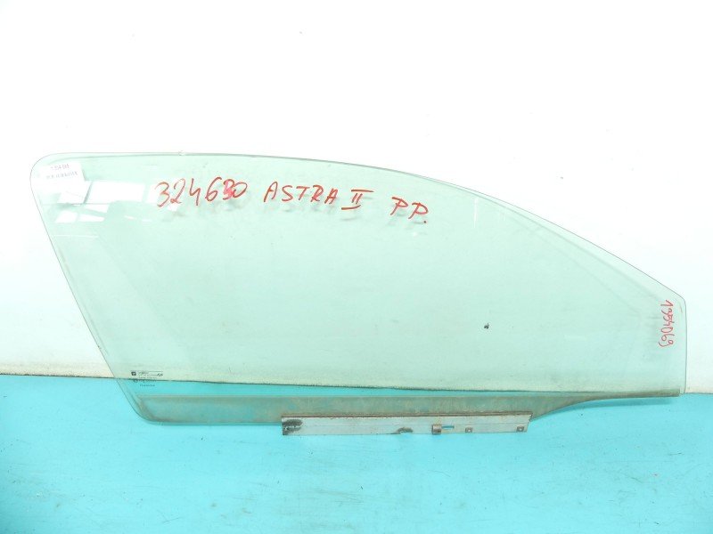 Szyba drzwi przód prawa Opel Astra II G HB