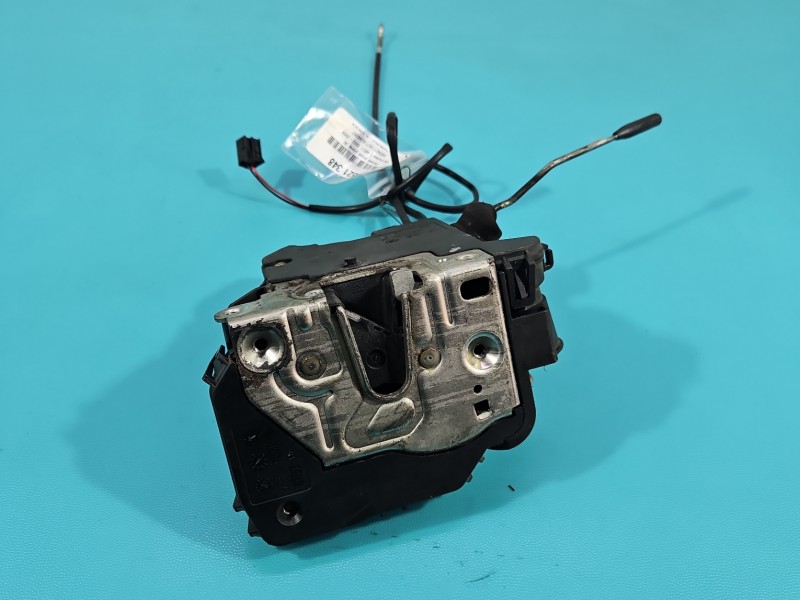 Zamek przód prawy Mercedes W211 EUROPA Mercedes, 2 pin