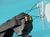 Cewka zapłonowa Opel Astra III H GN10198 1.8 16V Producent części: OPEL, 5 PIN pęknięcia na mocowanu