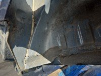 Błotnik tył prawy Renault Megane IV grafitowy TEKPN ćwiartka