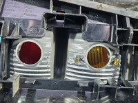 Lampa tył lewa Producent części: OPEL, Z LISTWĄ ŻARÓWKOWĄ Opel Zafira B HB