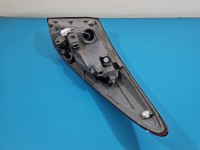 Lampa tył lewa Hyundai, zewnętrzna w błotnik, Uszkodzone wymienne mocowanie Hyundai I40 kombi EUROPA