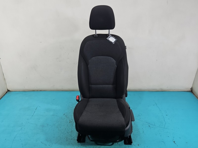 Fotel lewy przód kierowcy Hyundai I30 III 16- 5d EUROPA