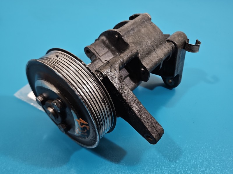 Pompa wspomagania BMW X6 E71 679646403 3.0d