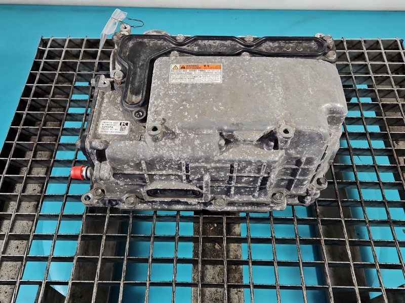 Przetwornica prądu Toyota Auris II napięcia inwerter G9200-47190