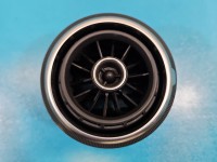 Kratka nawiewu środkowa Audi A3 8V 8V0820901B, S1005638D EUROPA