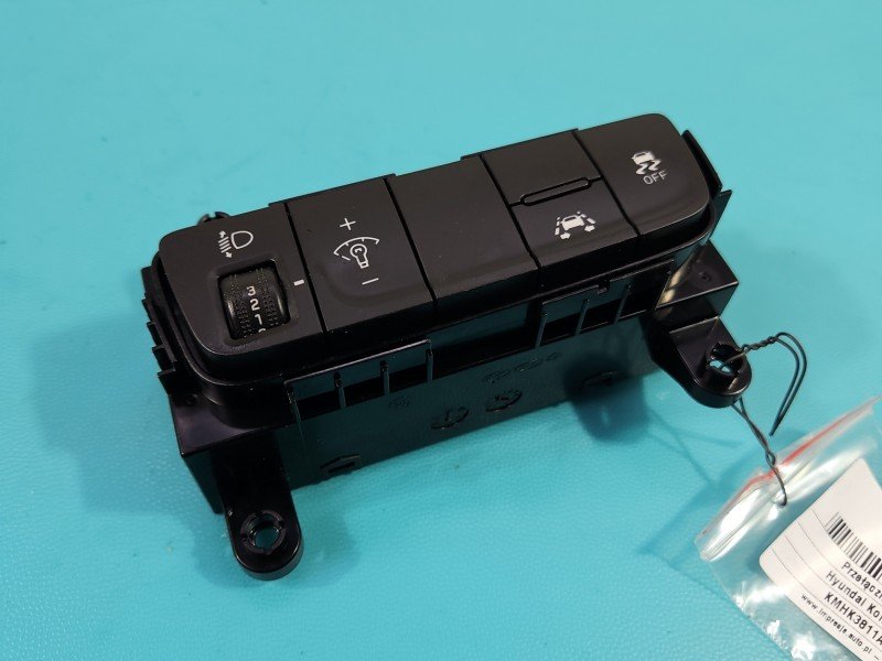 Przełącznik Hyundai, MULTIFUNKCYJNY Hyundai Kona I 3K5104-1000 Przełącznik Hyundai, MULTIFUNKCYJNY Hyundai Kona I 3K5104-1000