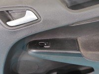 Tapicerka drzwi przód prawa boczek Ford Transit Courier 14-23