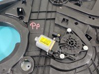 Podnośnik przód prawy Hyundai Tucson III 15-20 82460-D3000 5d HB