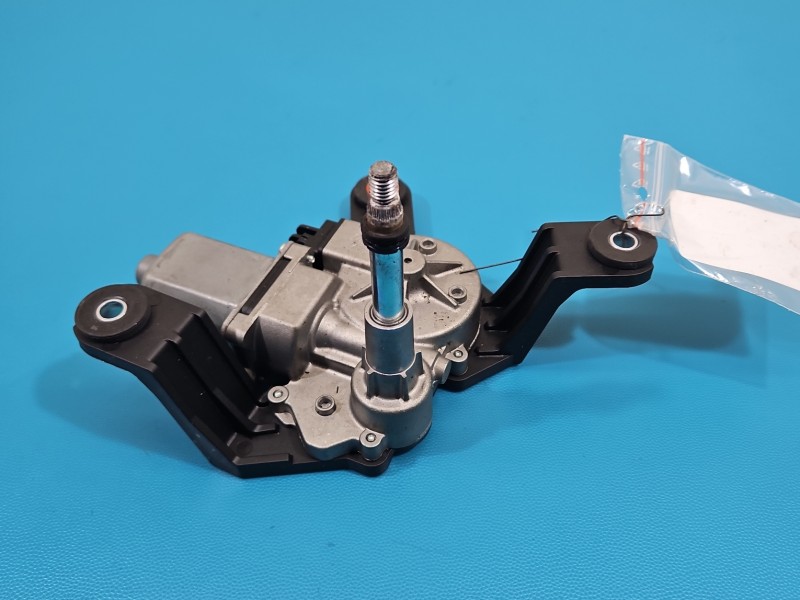 Silniczek Silnik wycieraczki tył Opel Astra V K 13418998, 39156859, 689062013 kombi