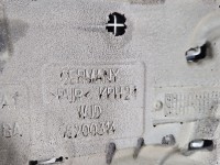Osłona silnika górna Vw Jetta VI 1.6 tdi CAYC 03L103925AR