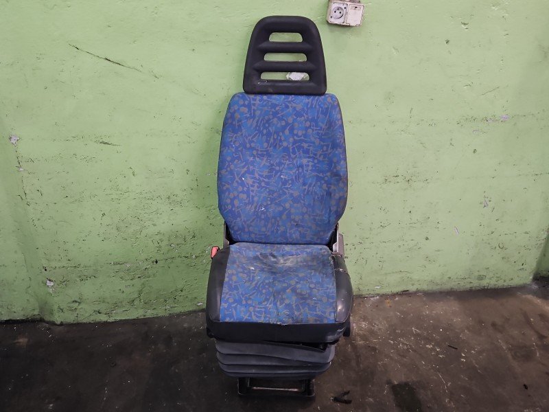 Fotel lewy przód kierowcy Iveco Daily III EU 5d
