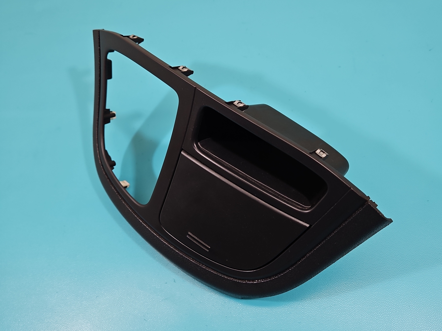 gniazdo-zapalniczki-hyundai-h1