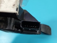 Pedał gazu potencjometr Opel Corsa E 13305804 1.3 cdti