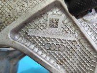Łapa silnika Audi A4 B9 8W0399296E 2.0 TDI