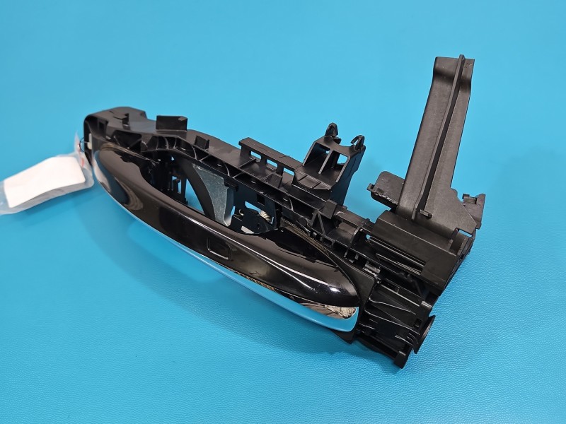 Klamka przód prawa zewnętrzna Mercedes W222 A0997602200