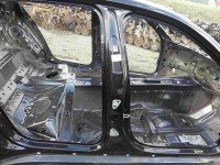 Próg prawy SŁUPEK ŚRODKOWY B Porsche Panamera I 970 HB 5d czarny LC9Z