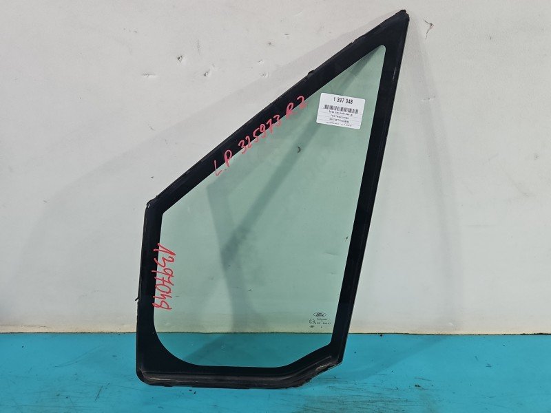 Szyba drzwi przód lewa Ford Transit Connect I MK1 HB