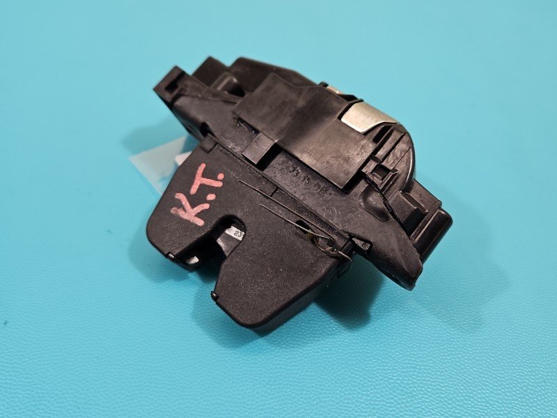 Zamek klapy tył 9671153580 Peugeot 508 I sedan Zamek klapy tył 9671153580 Peugeot 508 I sedan