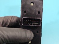 Przełącznik szyb Kia Soul I 08-13 93570-2K000 SZYB X4 EU