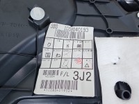 Tapicerka drzwi przód lewa boczek LEXUS CT 10-22 67612-X1B19