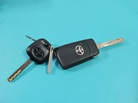 Stacyjka KLUCZYK WKŁADKA Toyota Yaris III 89782-02010, 4132-4134
