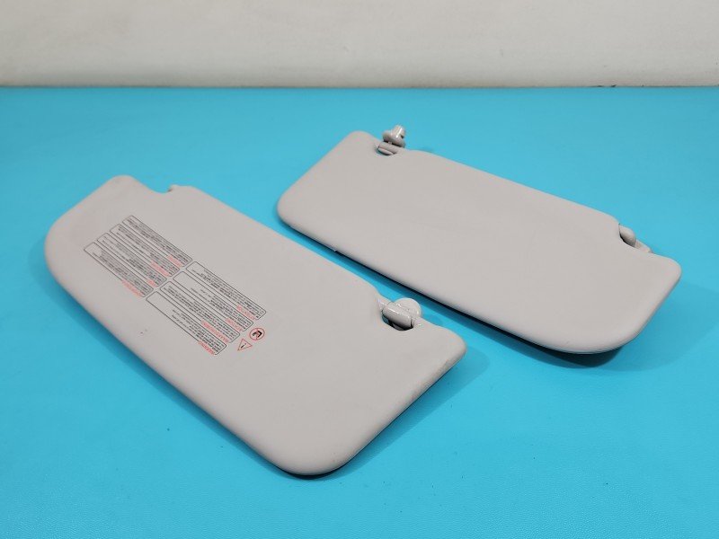 Przesłonka lewa Nissan Qashqai I J10 06-13 DASZEK osłona przeciwsłoneczna Przesłonka lewa Nissan Qashqai I J10 06-13 DASZEK osłona przeciwsłoneczna