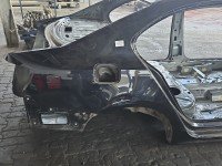 Błotnik tył prawy Vw Jetta VI czarny LC9X ćwiartka