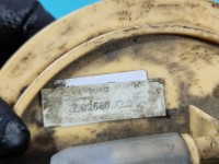 pompka Pompa paliwa Vw Passat B6 2.0 tdi Volkswagen, 5pin