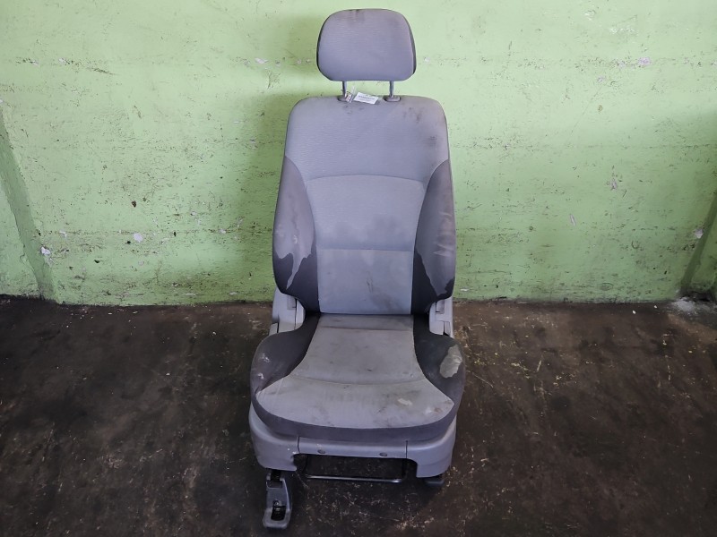 Fotel prawy przód pasażera hyundai H1 II 5d EUROPA