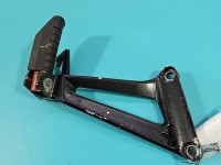 Mocowanie podnóżek tył lewy uchwyt HONDA CBR 125R