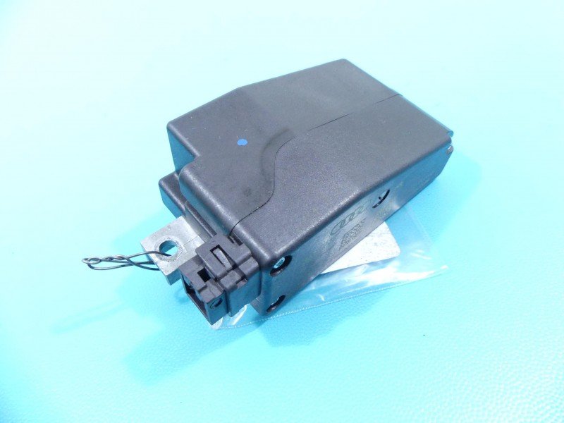 Blokada kierownicy AUDI Q5 8R 08- 8K0905852D