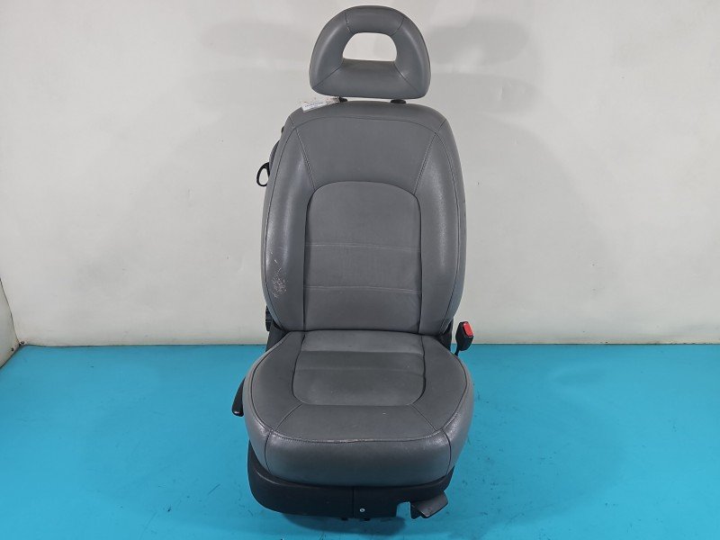 Fotel prawy przód pasażera Vw New Beetle 98- 3d EUROPA