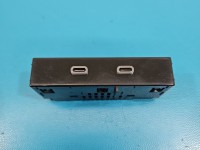 Gniazdo USB Skoda Octavia IV 657035736