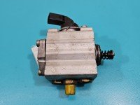 pompka Pompa paliwa Vw Golf V 1.4 FSI 03C127025L, 0261520024