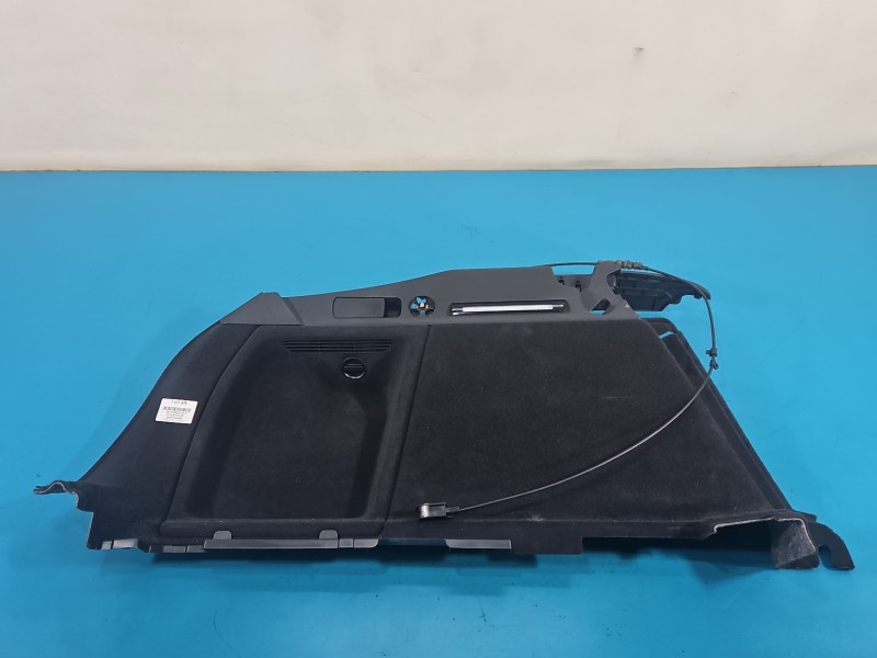 Tapicerka bagażnika lewa boczek Audi A4 B9 8W9863991E, 8W9863879