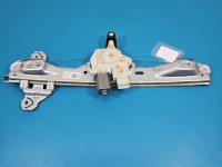 Podnośnik przód lewy Renault Kadjar 807217052R 5d HB