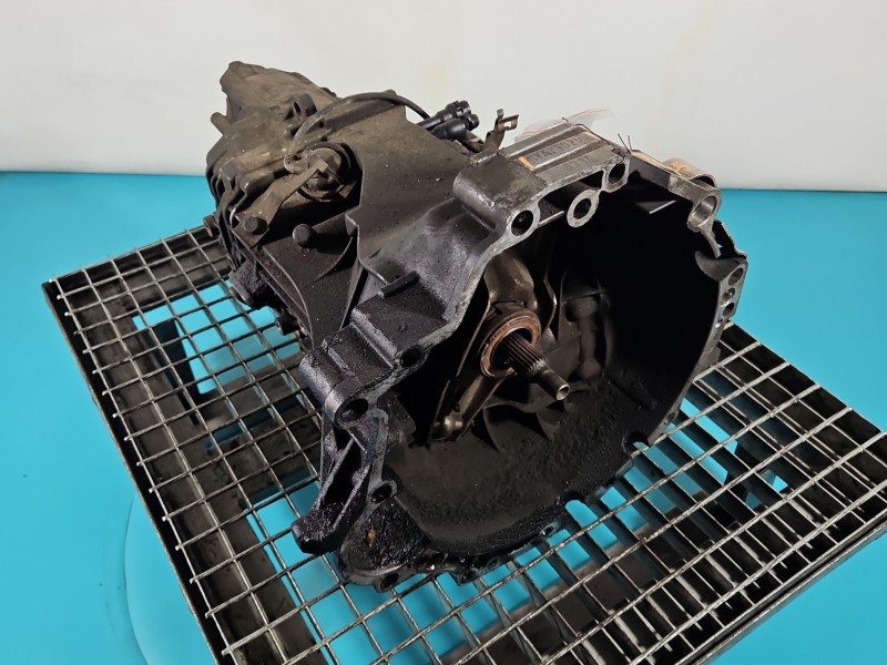 Skrzynia biegów Audi A4 B7 1.9 tdi