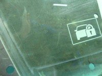 Szyba drzwi przód prawa Honda Stream HB